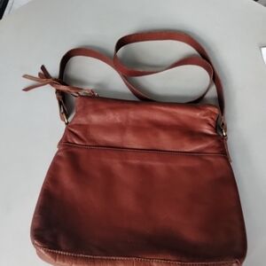 Margot NY Soft BrownLeather Crossbody Bag Lots Of Pockets Travel Bohemian Chic